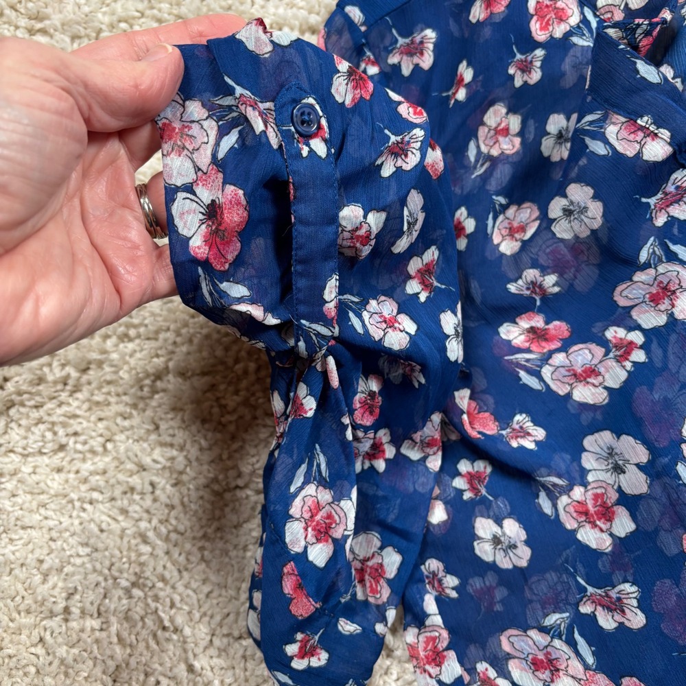 KUT from the Kloth Blue Floral Button Down Roll Tab Blouse KT32169 Womens Large - Picture 6 of 7